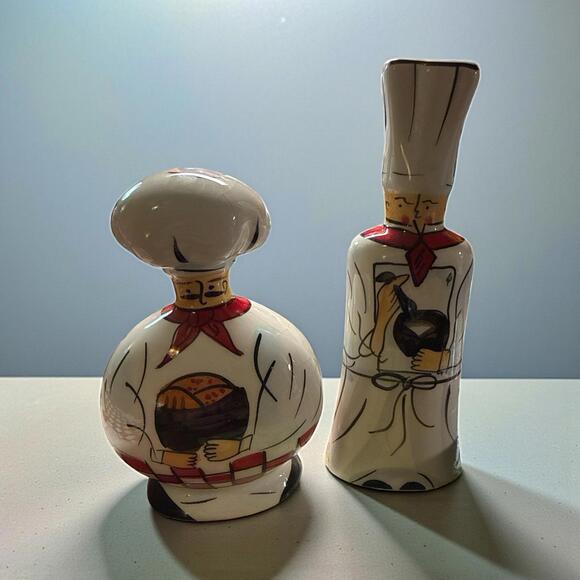 Fat & Skinny Chef Salt & Pepper, Napkin Holder and Spoonrest Red & White Ceramic - Picture 2 of 14